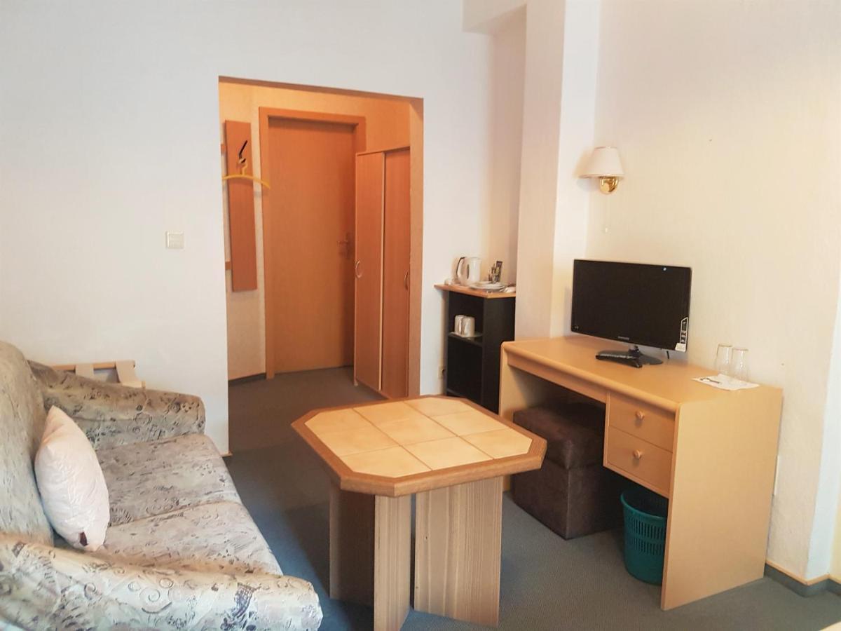 Pension Zur Altdeutschen Zschopau ภายนอก รูปภาพ